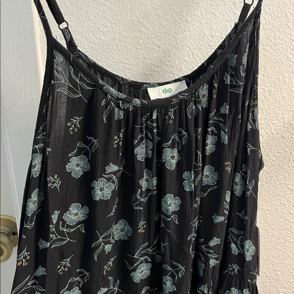 Sleeveless Black Floral Maxi Dress with Spaghetti Straps